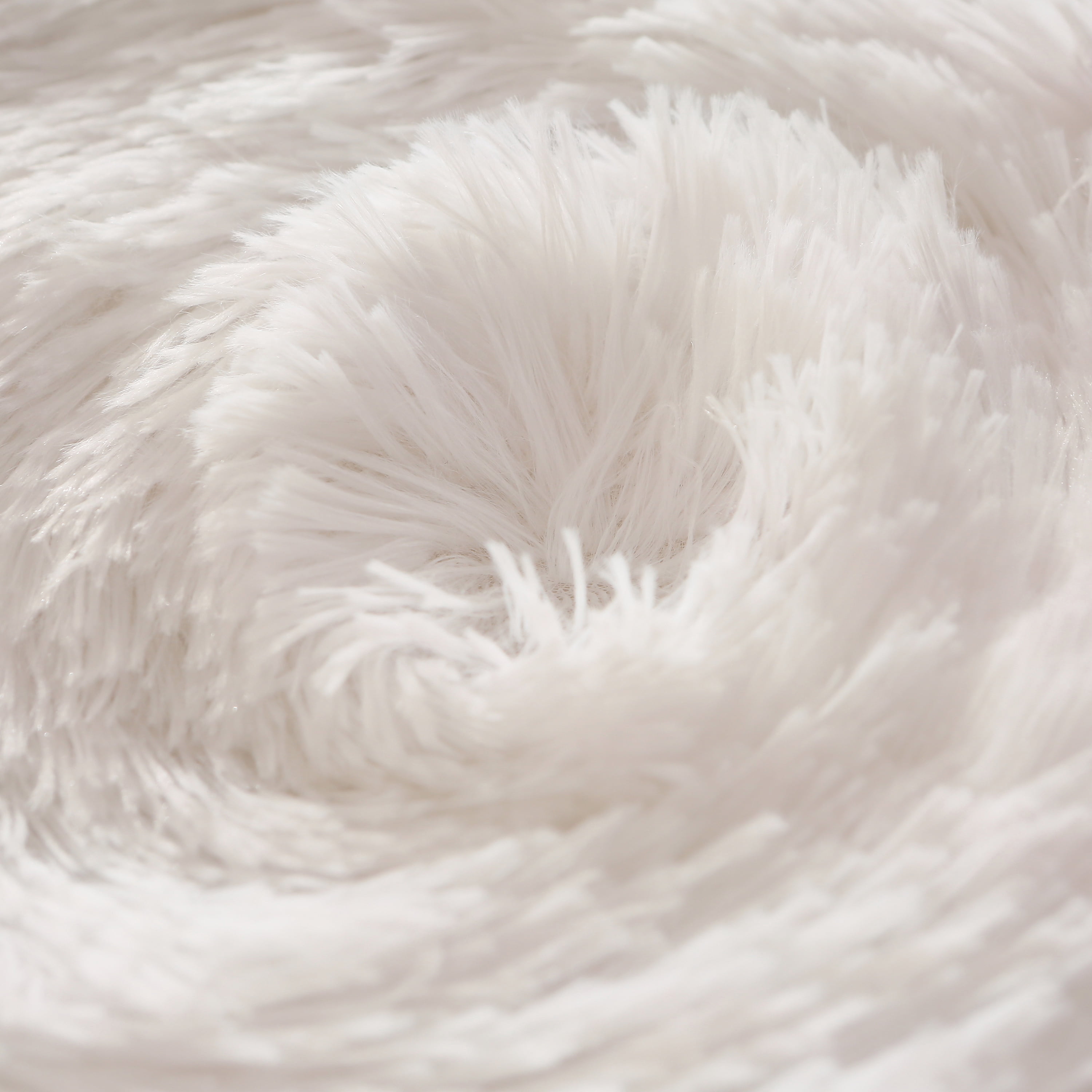 Uhamho 2 Piece Faux Fur Bedding Duvet Cover Set, Solid Comforter Cover Quilt Cover with Pillowcase, Twin, White