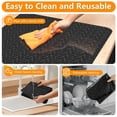 thumbnail image 3 of Tapis de Surface de Cuisson à Induction en Silicone, Housses pour Cuisinière à Induction, Résistant à la Chaleur, Tapis Protecteur pour Surface de Cuisson à Induction 30,8 X 20,5 Po, 3 of 9