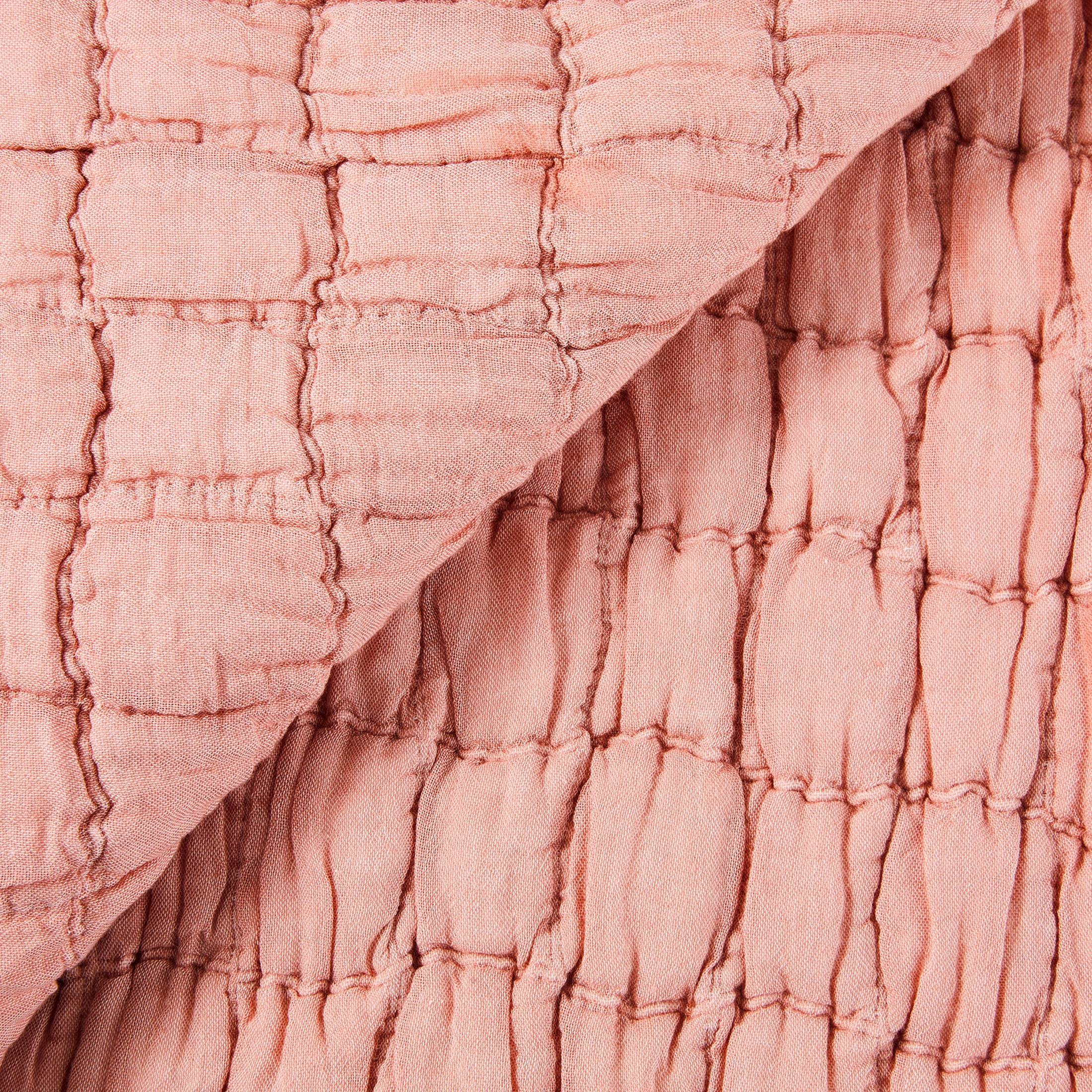 Mainstays Check Matelasse Quilt, Terracotta, Full/Queen