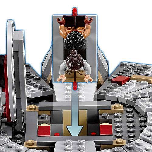 Pre-Owned Star Wars The Force Awakens Millennium Falcon Set LEGO 75105 [Damaged Package]