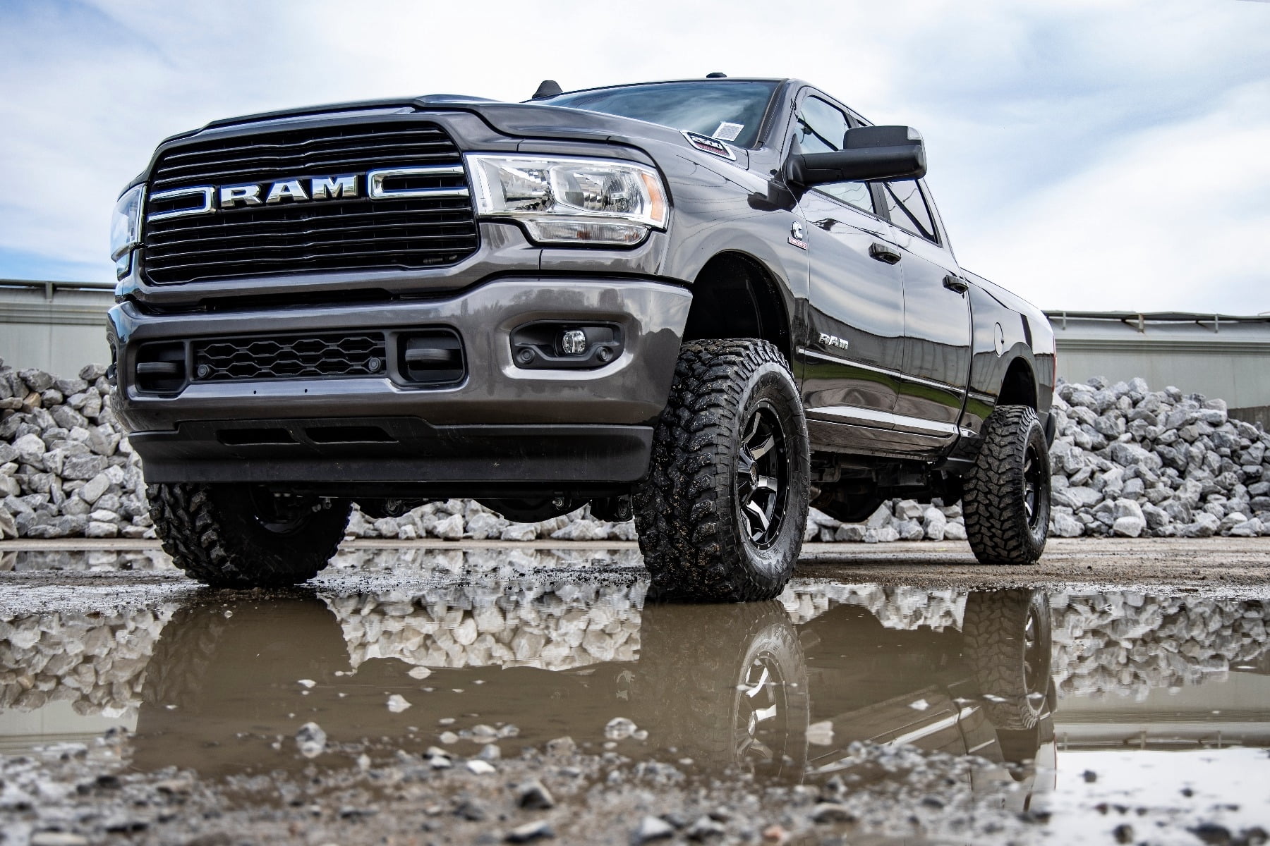Rough Country 2.5" Leveling Kit for 14-22 Ram 2500