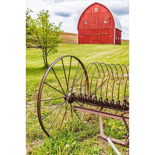 Red Barn Antique