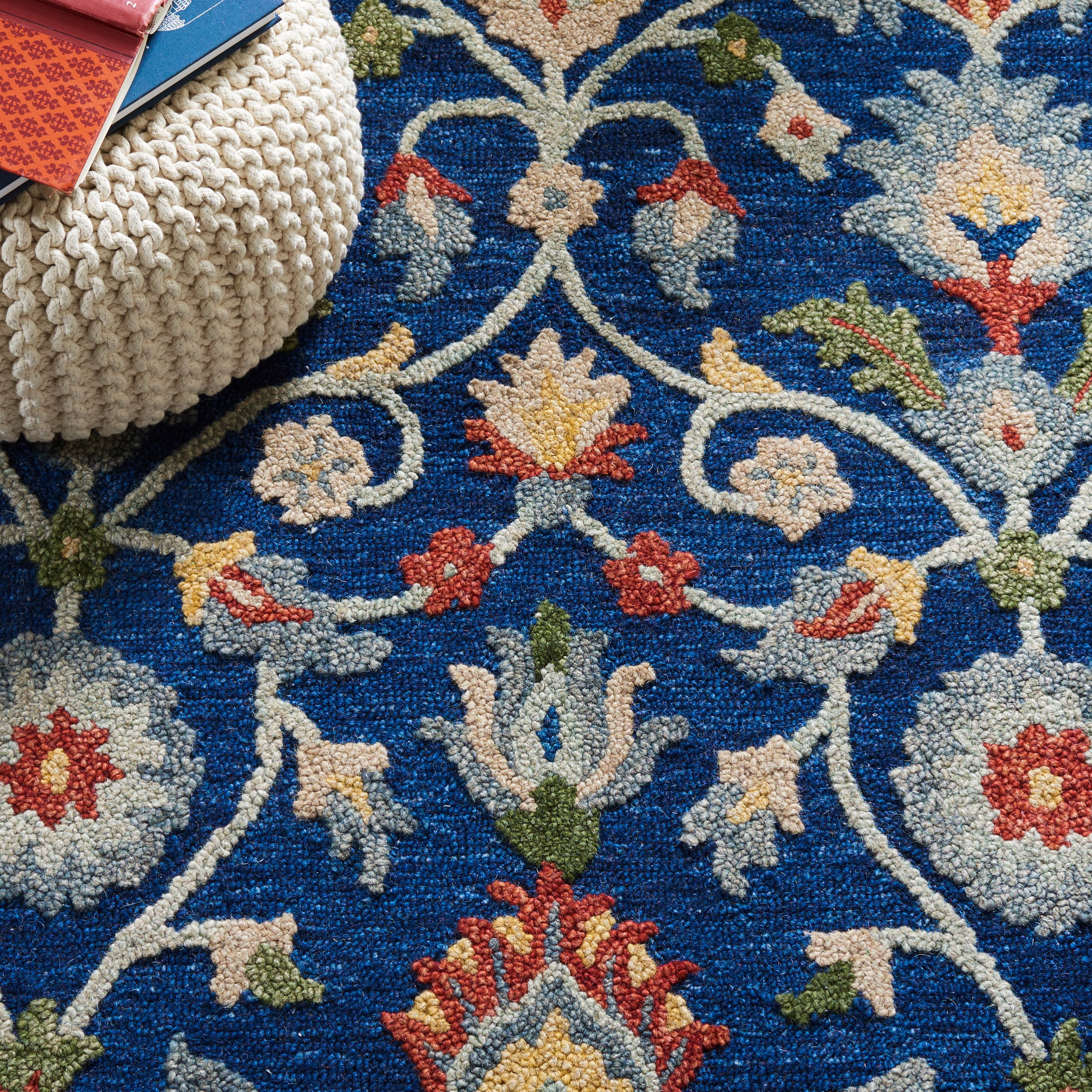 SAFAVIEH Blossom Anson Floral Area Rug, Blue/Rust, 8' x 10'