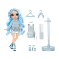 thumbnail image 3 of Muñeca Rainbow High Collect The Rainbow Gabriella Icely, 3 of 4