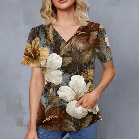 Scrub Tops Women Plus Size Vintage Floral Print Nursing Uniform Fashion V-Neck Side Slits Scrub Shirt Holiday Short Sleeve Medical Workwear with Pockets Light Brown 5XL