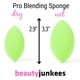 thumbnail image 5 of Esponja de maquillaje batidora Beauty Junkees, ovalada, verde, sin látex, 5 of 9