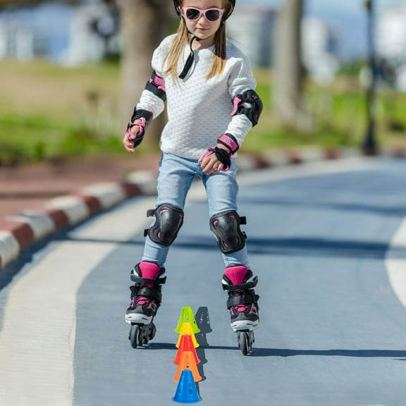 TOYMYTOY 25Pcs Roller Skating Obstacle Cones Plastic Training Props Assorted Colors for Agility Drills