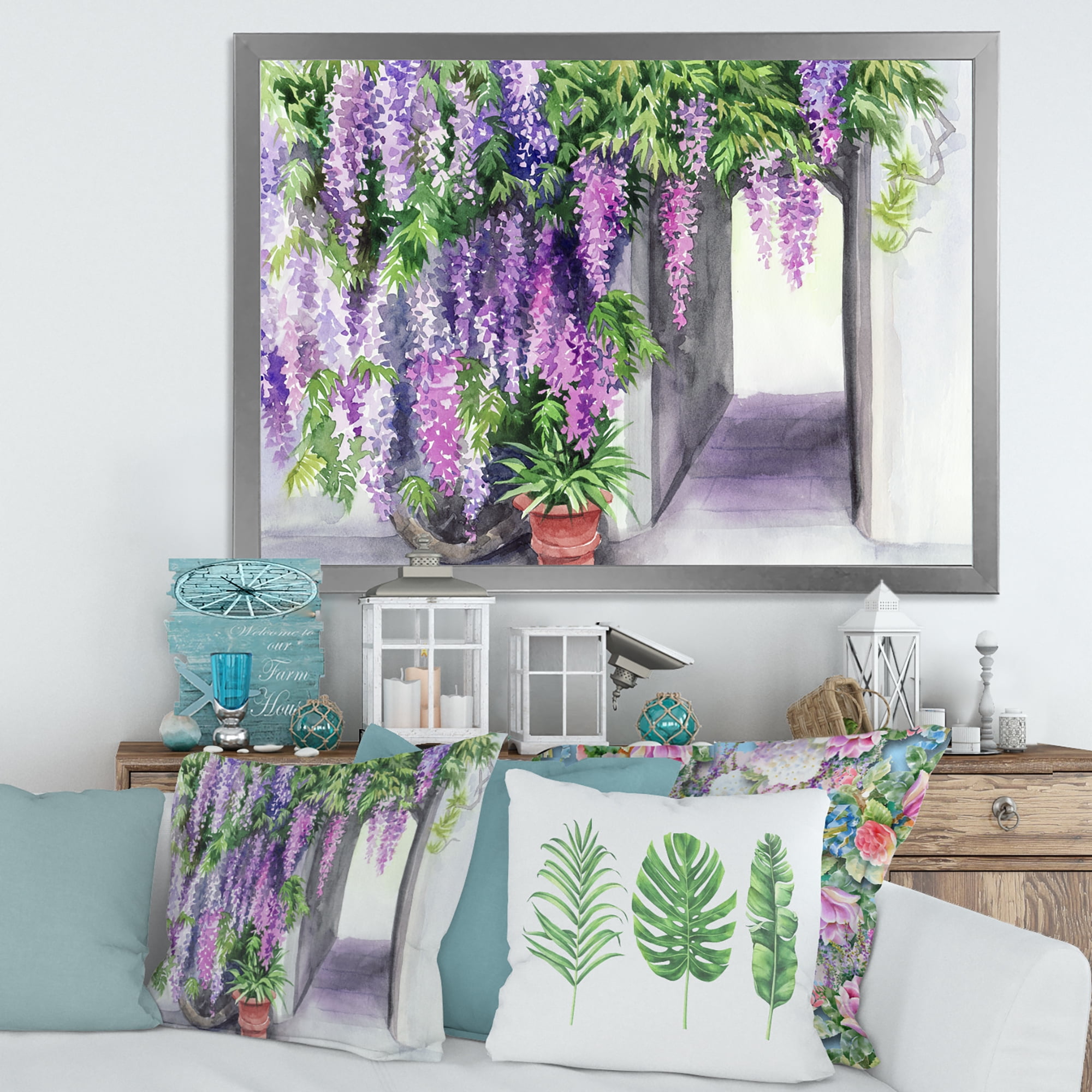 Designart 'Purple Wisteria Blossom' Traditional Framed Art Print