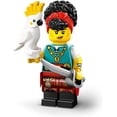thumbnail image 1 of Minifigura LEGO Pirate Quartermaster Series 27 de 5 cm de altura, 1 of 3