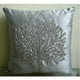thumbnail image 2 of Funda de almohada plateada para sofá, funda de almohada con cuentas de árbol, 45 x 45 cm (18 x 18 pulgadas), funda de almohada cuadrada de seda, diseño floral - El Árbol Plateado, 2 of 4