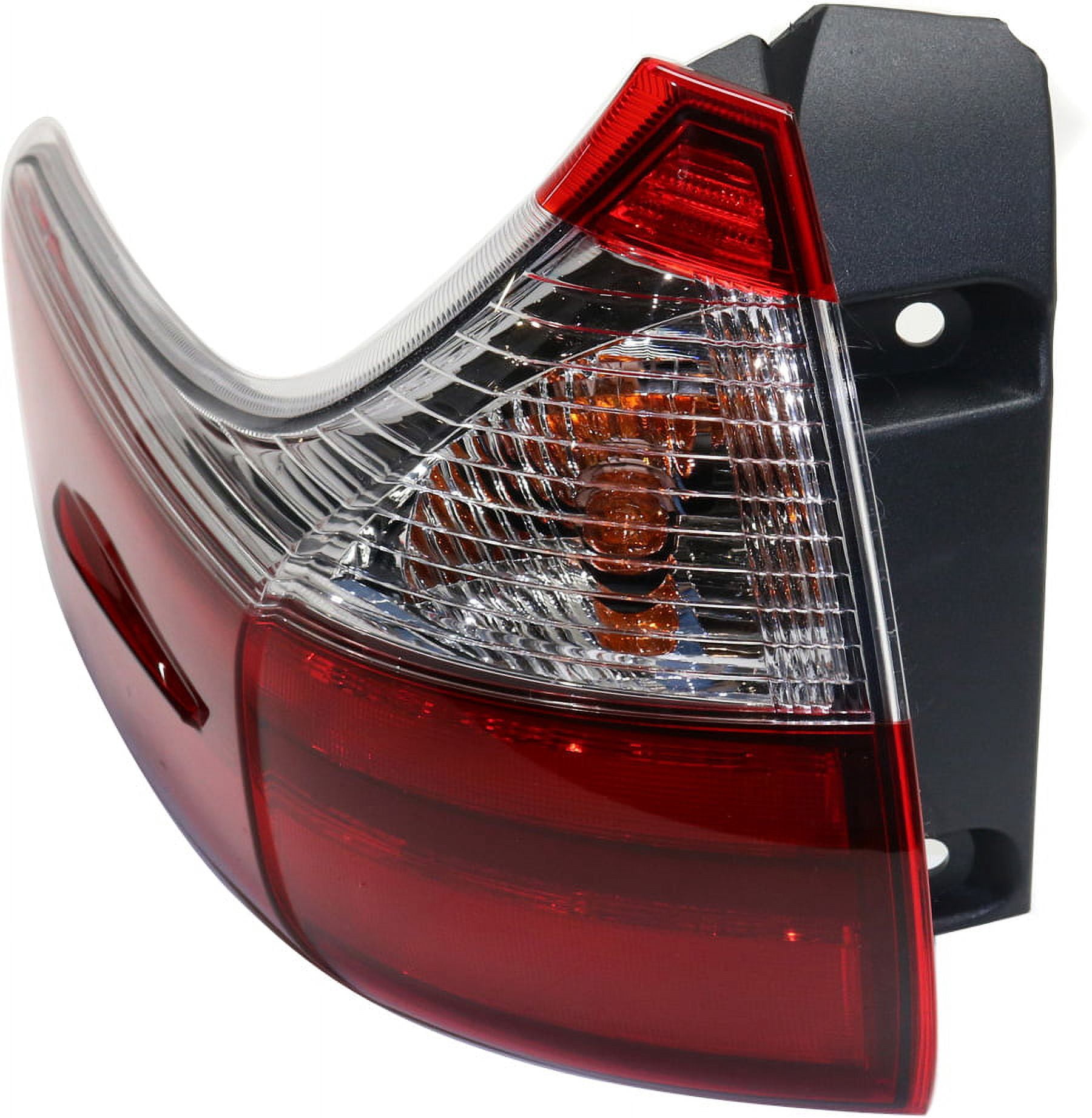 Tail Light Compatible With 2015-2019 Toyota Sienna Left Driver Side, Outer With bulb(s)