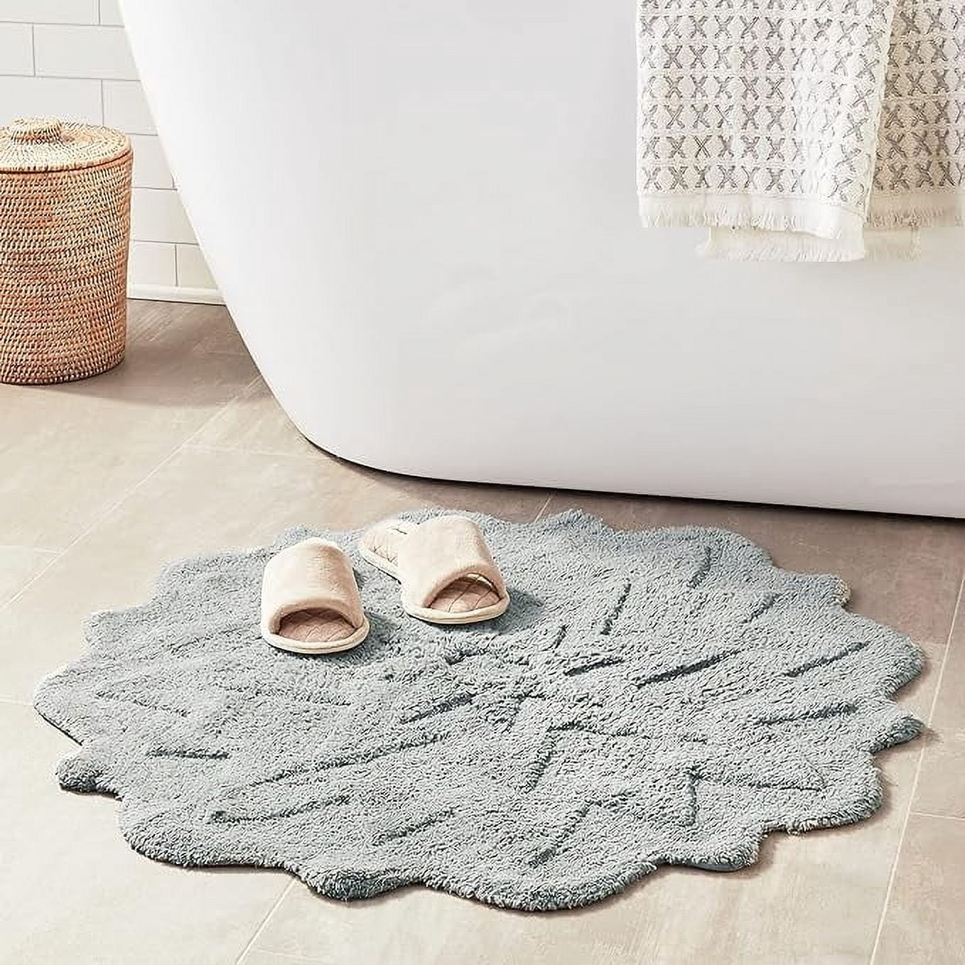 Sherry Kline Tufted Petals Bathroom Rug, Water Absorbent Shower Mat, Hand Made Bath Accessories, Machine Washable Rugs, Bath Mat for Decor, Non Slip Floor Mats (32'', Gray, Round)