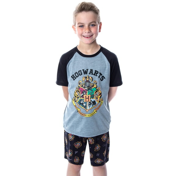 Harry Potter Boys' Hogwarts Castle Raglan Shirt and Shorts 2 PC Pajama Set