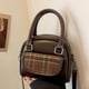 thumbnail image 3 of Bolso de mano con diseño de nicho de moda, con costuras, portátil, para mujer, bolso bandolera versátil de invierno, 3 of 6