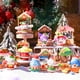 thumbnail image 2 of Serie del mercado navideño de la familia Sanrio Serie Kuromipacha Perro Pez Payaso Serie Melody Adornos navideños Adornos Regalo de Navidad, 2 of 5