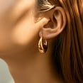 thumbnail image 3 of Pendientes de aro gruesos de acero inoxidable para mujer, joyería Vintage chapada en oro, textura gruesa, círculo geométrico, brillante, moda, 3 of 5