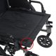 thumbnail image 2 of Silla de ruedas ligera Drive Medical Cruiser III con brazos abatibles y extraíbles, reposapiés abatibles y asiento de 16 pulgadas, 2 of 5