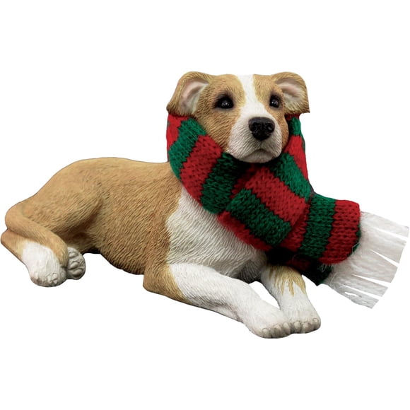 Sandicast Fawn Pit Bull Terrier avec Foulard Rouge et Verte Ornement de Noël