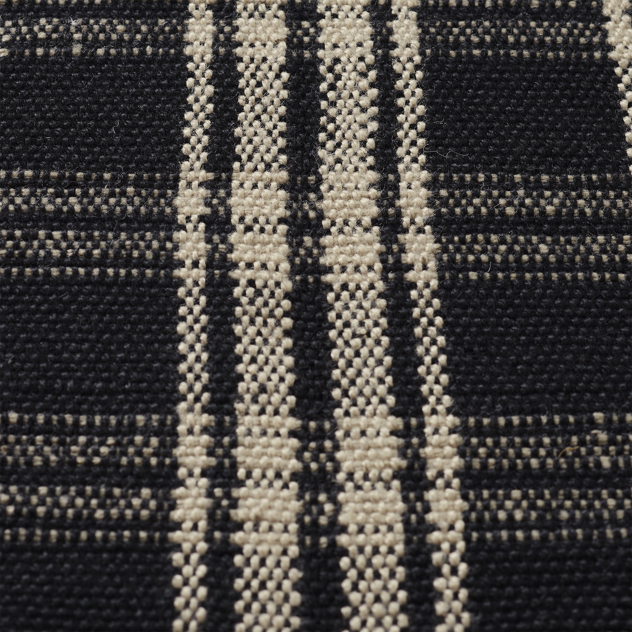 My Texas House Halloween Black Plaid Indoor/Outdoor Layering Rug, 38" x 58"