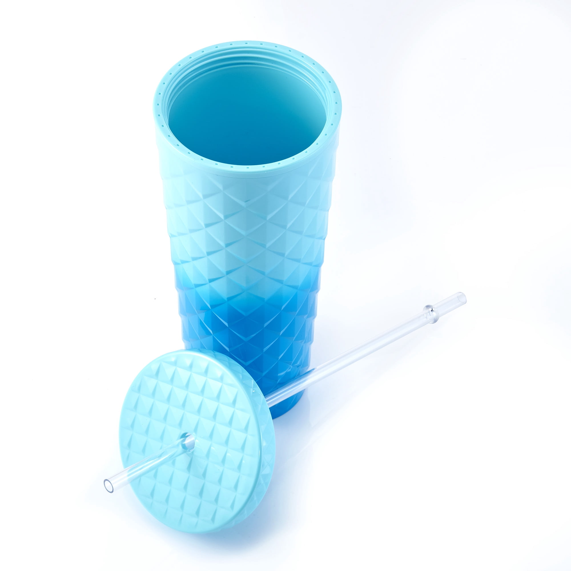 Mainstays 26oz Diamond Scale Textured Plastic Tumbler with Straw, Ombre Blue, Double Wall Insulated