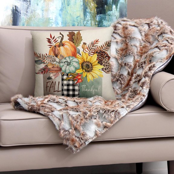 Danhjin Halloween Throw Pillows Halloween Decor Indoor, Pumpkin Letter Printed Pillow with Pumpkin Patterns, Soft Faux Halloween Pillows for Couch, Bed, Sofa Living Room Decor 18*18in