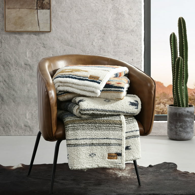 Wrangler Coyote Sands Brown Sherpa 60X50 Throw Blanket Walmart