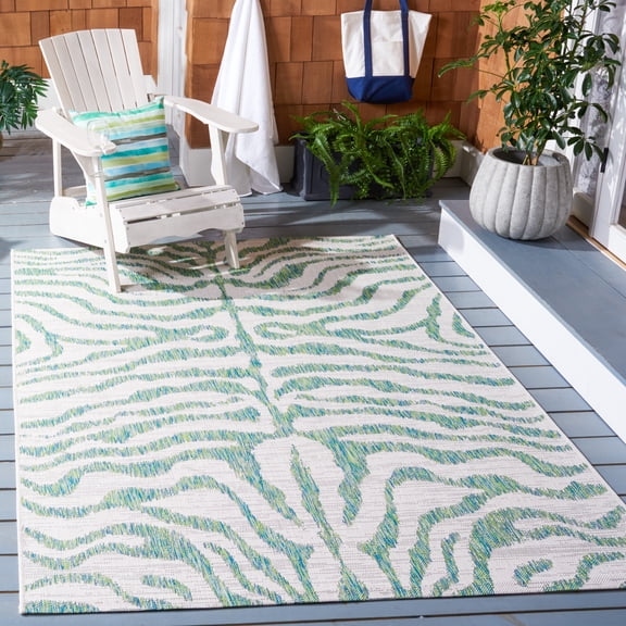 SAFAVIEH Courtyard Gerald Animal Indoor/Outdoor Area Rug, Ivory/Green, 4' x 5'7"
