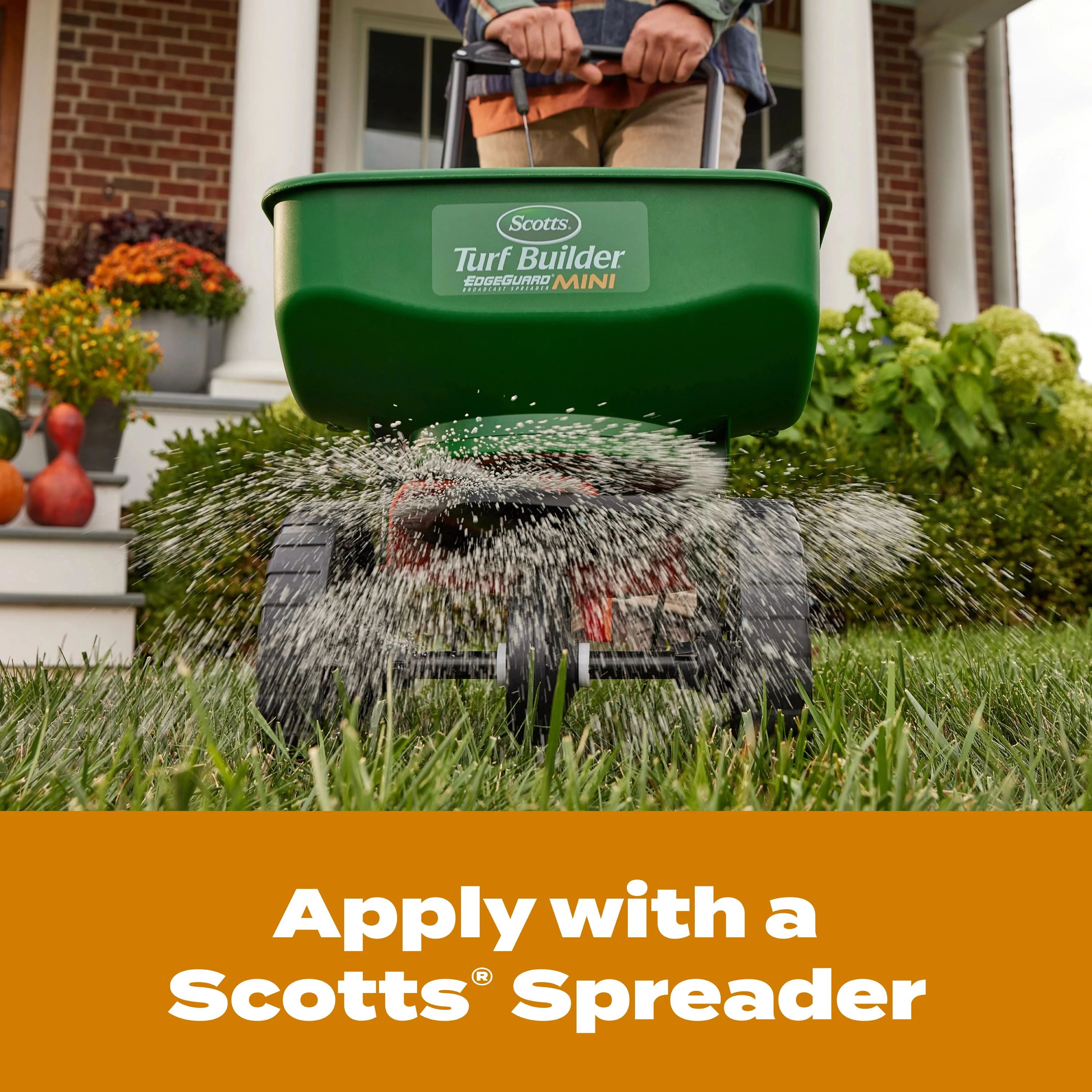 (2 pack) Scotts Turf Builder WinterGuard Fall Weed & Feed3, 11.43 lbs.