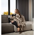thumbnail image 4 of Luxe Faux faux Throw 50x60 Natural Sheepskin Classic Design, 4 of 5