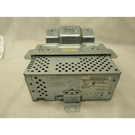 Pre-Owned 2018 2019 Ford EcoSport AM FM Radio Receiver OEM LKQ - Verify Specific Vehicle Fitment In Description - (Good)