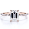 thumbnail image 1 of JeenMata Anillo de Compromiso de Moissanita de Talla Esmeralda de 1,25 Quilates en Oro Rosa de 18 K sobre Plata, 1 of 6