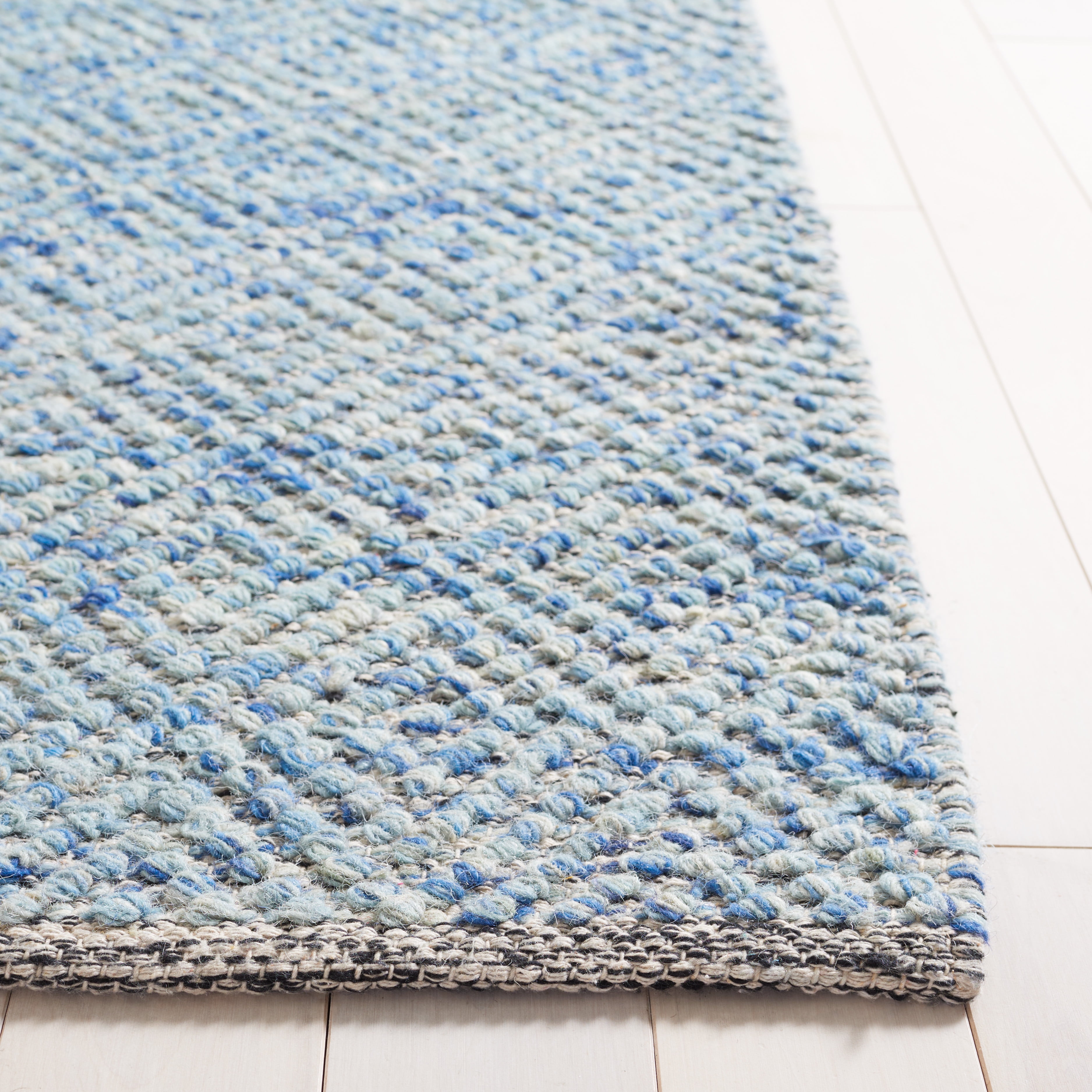 SAFAVIEH Natura Eanna Geometric Area Rug, Blue, 8' x 8' Square