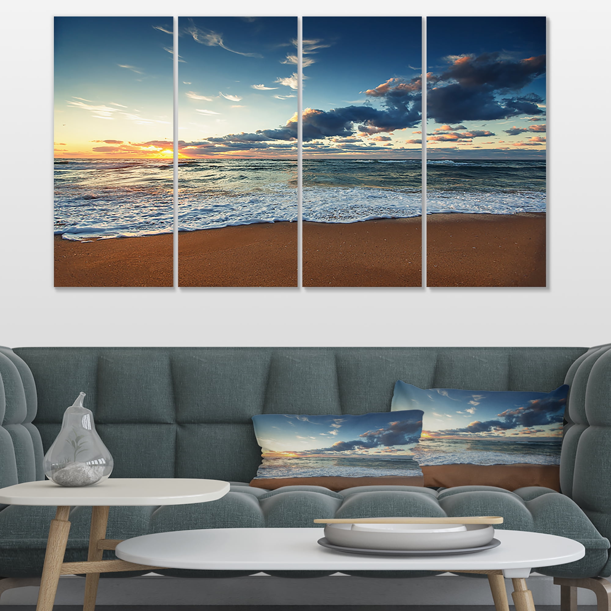 Designart 'Sunrise and Glowing Waves in Ocean ' Seascape Canvas Art Print