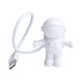 thumbnail image 1 of Btafrte USB Night Light LED Astronauta Escritorio Lectura Mesa Espacio, 1 of 9