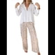 thumbnail image 3 of Conjunto de Dos Piezas para Mujer, con Estampado Geométrico, Pantalones de Cintura Alta y Camisa Sencilla. Caqui XL, 3 of 10