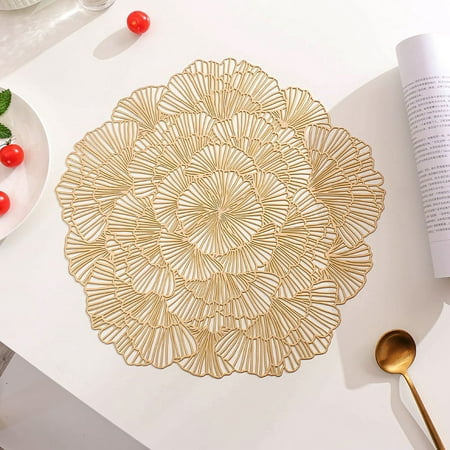 

Placemats Round Placemats Set of 4 Hollow-Out Metallic Vinyl Place Mats Heat Resistant and Washable PVC Table Mats Flower Placemats（Gold）
