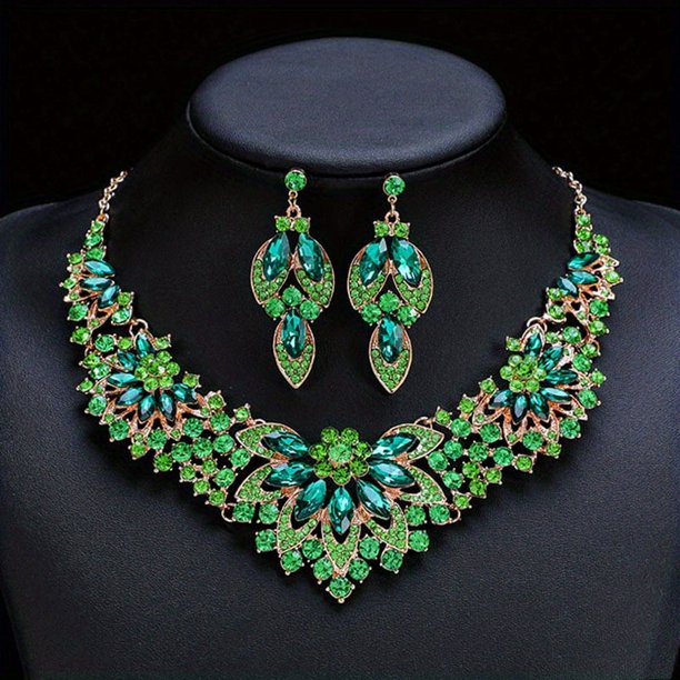 Elegant Vintage Bridal Necklace and Earrings Set with Exaggerated Crystals - Perfect for Weddings and Special Occasions