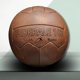 thumbnail image 2 of Pelota de fútbol OROSPORTS vintage de cuero réplica del Mundial, 2 of 6