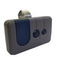 thumbnail image 1 of Control remoto para abrepuertas de garaje CARMATOR de 390 MHz, 3 canales, 1 of 8