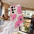 thumbnail image 1 of ¡Manténgase a la moda y protegido con una divertida funda para teléfono con diseño de dibujos animados para iPhone!, 1 of 4