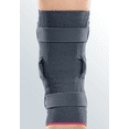 thumbnail image 2 of Medi Genumedi Pro Knee Support-7-Silver, 2 of 5