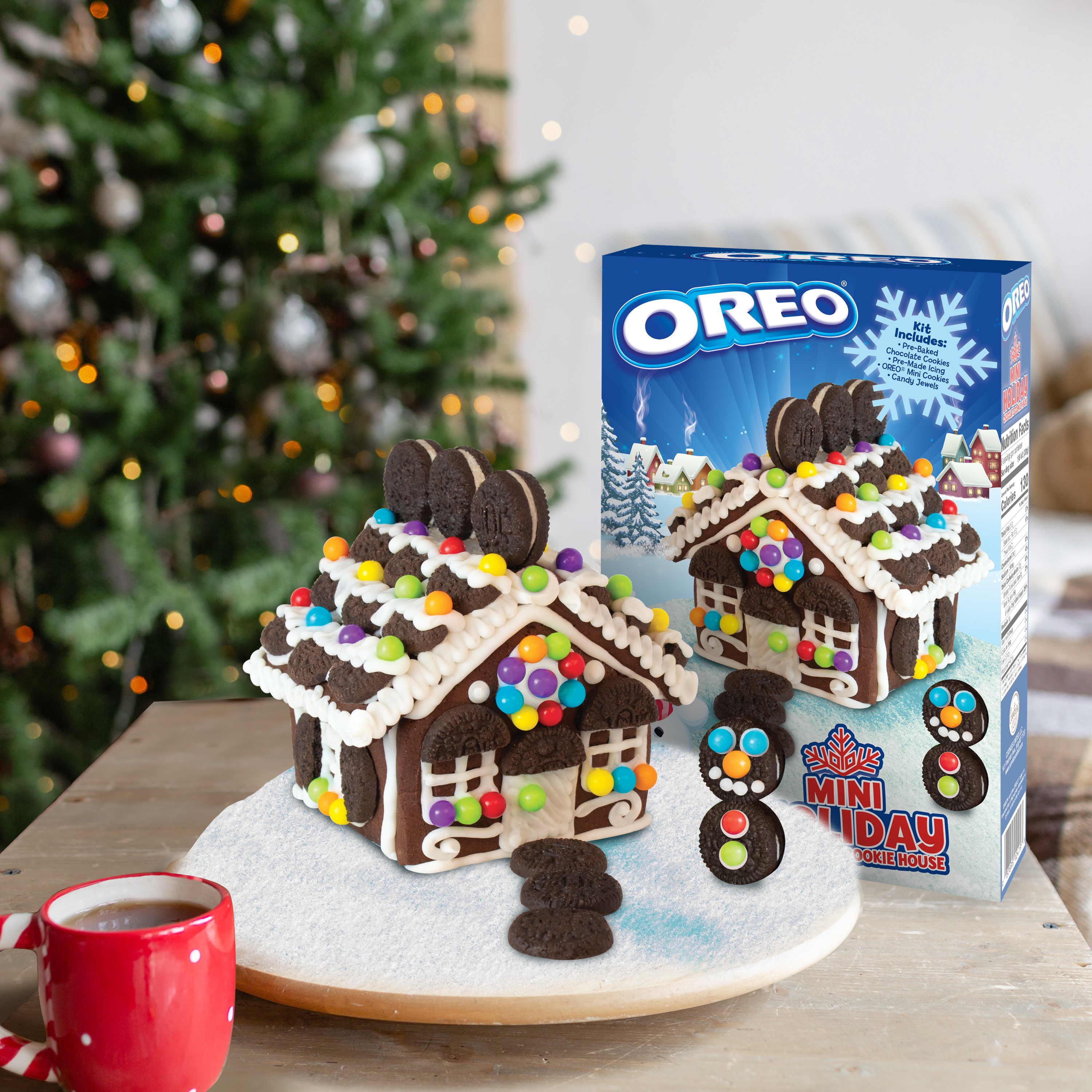 Cookies United Oreo Mini Holiday Chocolate Cookie House, 8.5 oz - image 5 of 7