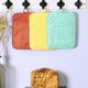 thumbnail image 5 of 3 agarraderas de cocina resistentes al calor, almohadillas de algodón para encimeras, agarraderas con bolsillo, 18 x 23 cm, 5 of 7