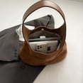 thumbnail image 2 of Bolso Hombro Gamuza para Mujer Con Bolsillo Interior Hobo El (marrón), 2 of 8