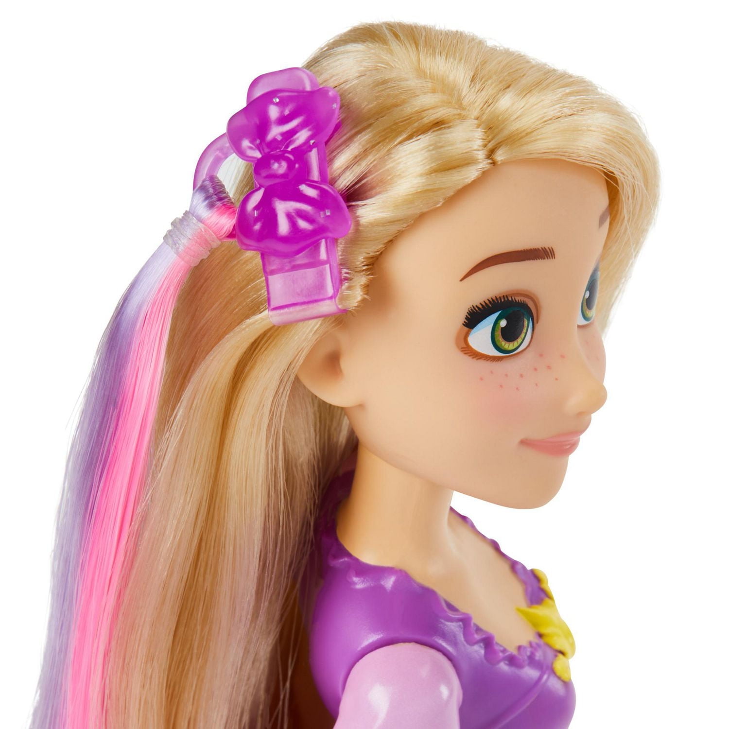Disney Princess Style Surprise Rapunzel Fashion Doll, 10 Fashions and Accessories, Toy for Girls 3 Years Old and Up