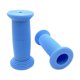 thumbnail image 2 of Paquete de 2 puños para manillar de bicicleta para niños, almohadillas antideslizantes de TPE que absorben los impactos para niños y niñas. Azul, 2 of 9