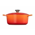 thumbnail image 4 of Horno holandés redondo Signature de hierro fundido esmaltado Le Creuset, 4,5 cuartos, con revestimiento de llama, 4 of 5