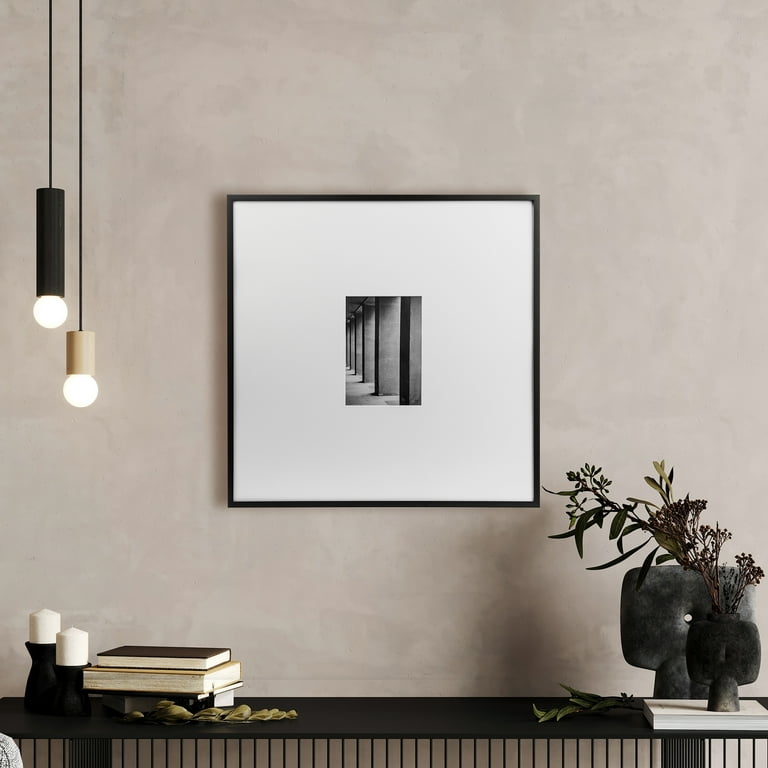 Better Homes & Gardens 18x18 Black Gallery Picture Frame with 5x7