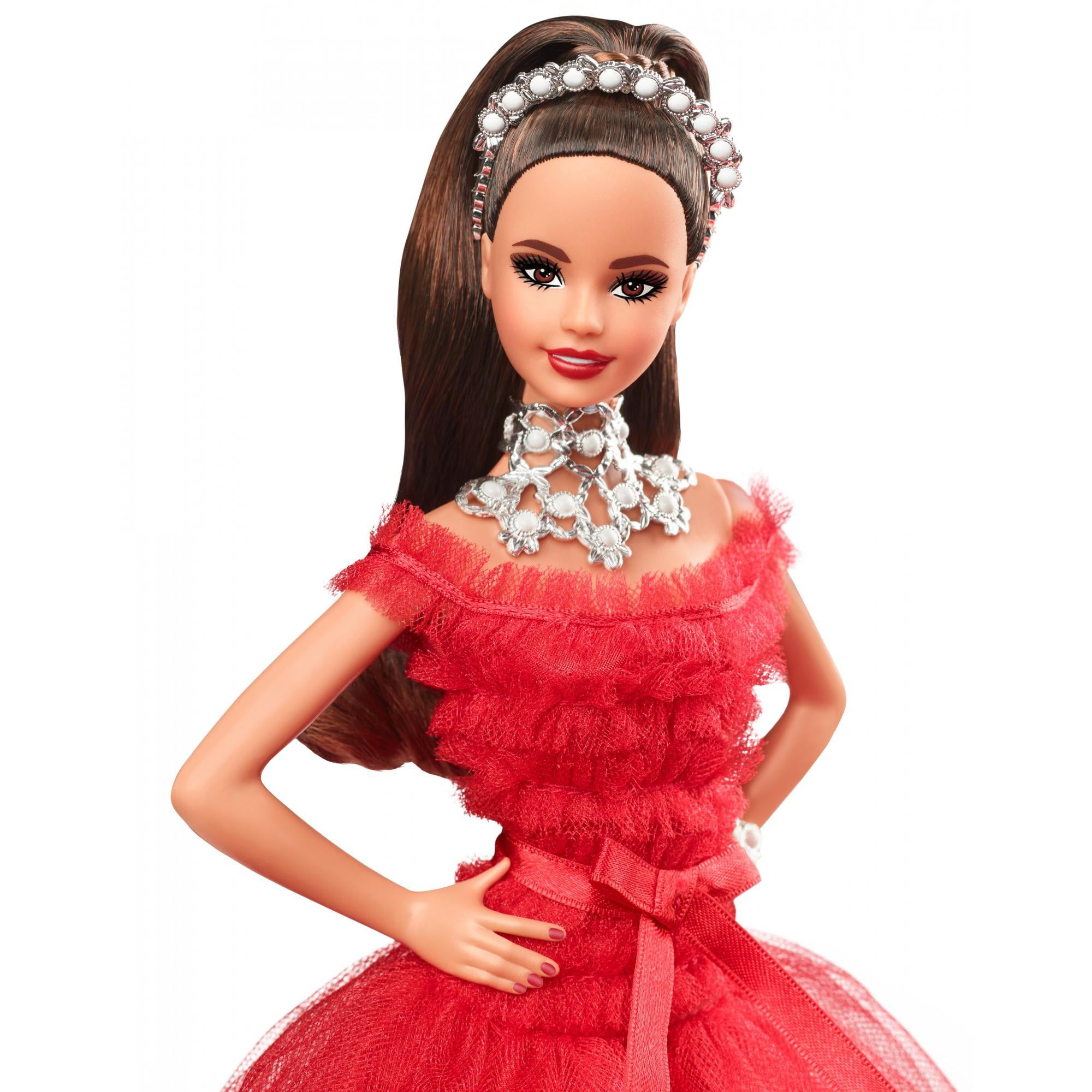 Concurrenten stromen Raffinaderij 2018 Holiday Collector Barbie Signature Teresa Doll with Stand - Walmart.com