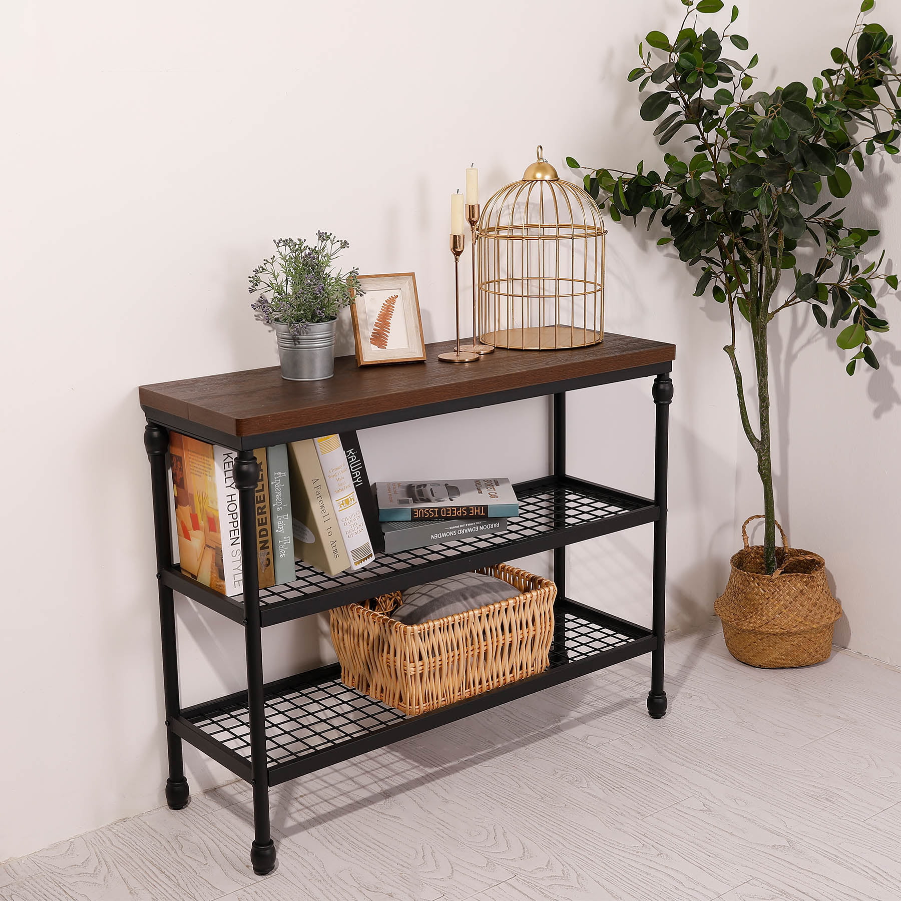 Featured image of post Industrial Pipe Sofa Table : She wanted to build one which can suit the kitchen/dining room so she used a galvanised grey coloured pipe.